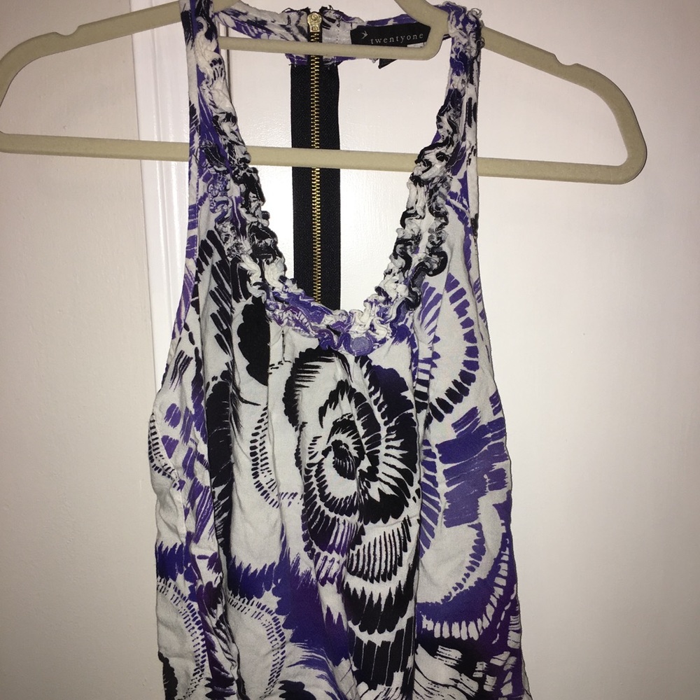 Floral tank